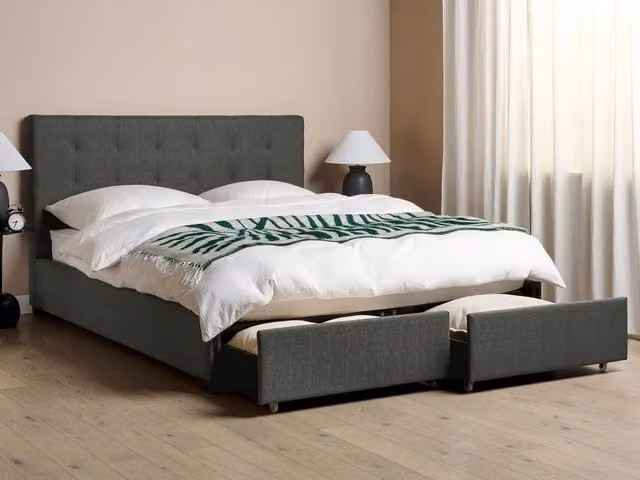 Letto contenitore matrimoniale Beliani imbottito in tessuto grigio con cassetti e rete a doghe L/P/H: 160 x 200 x 28 cm