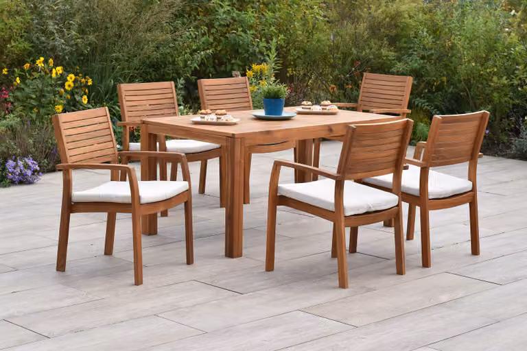Set di mobili da giardino Merxx Batavia, 13 pezzi, 6 sedie impilabili con cuscini inclusi, tavolo 185 x 90 cm - Acacia