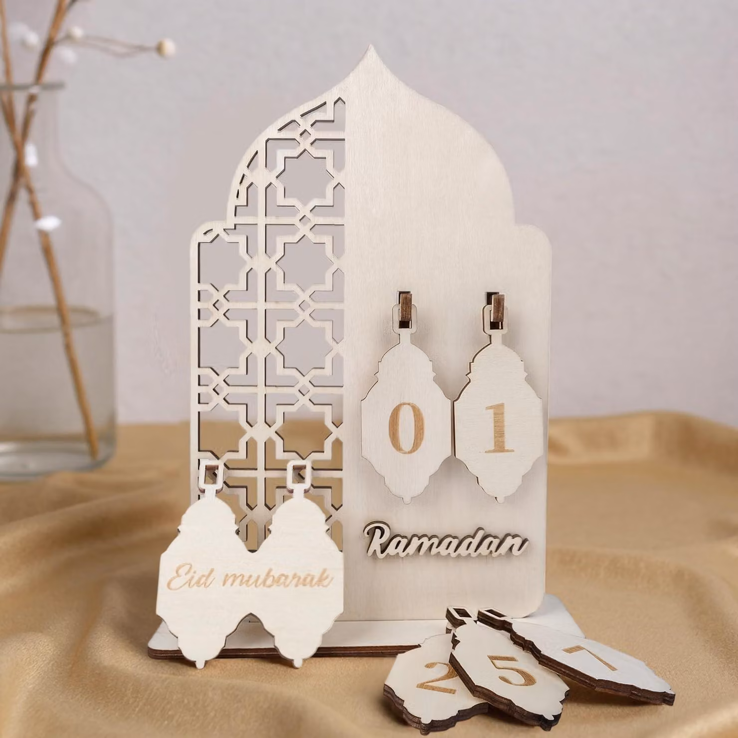 Calendario dell'Avvento in legno a tema Ramadan, riutilizzabile, con numeri intercambiabili, decorazioni per l'Eid
