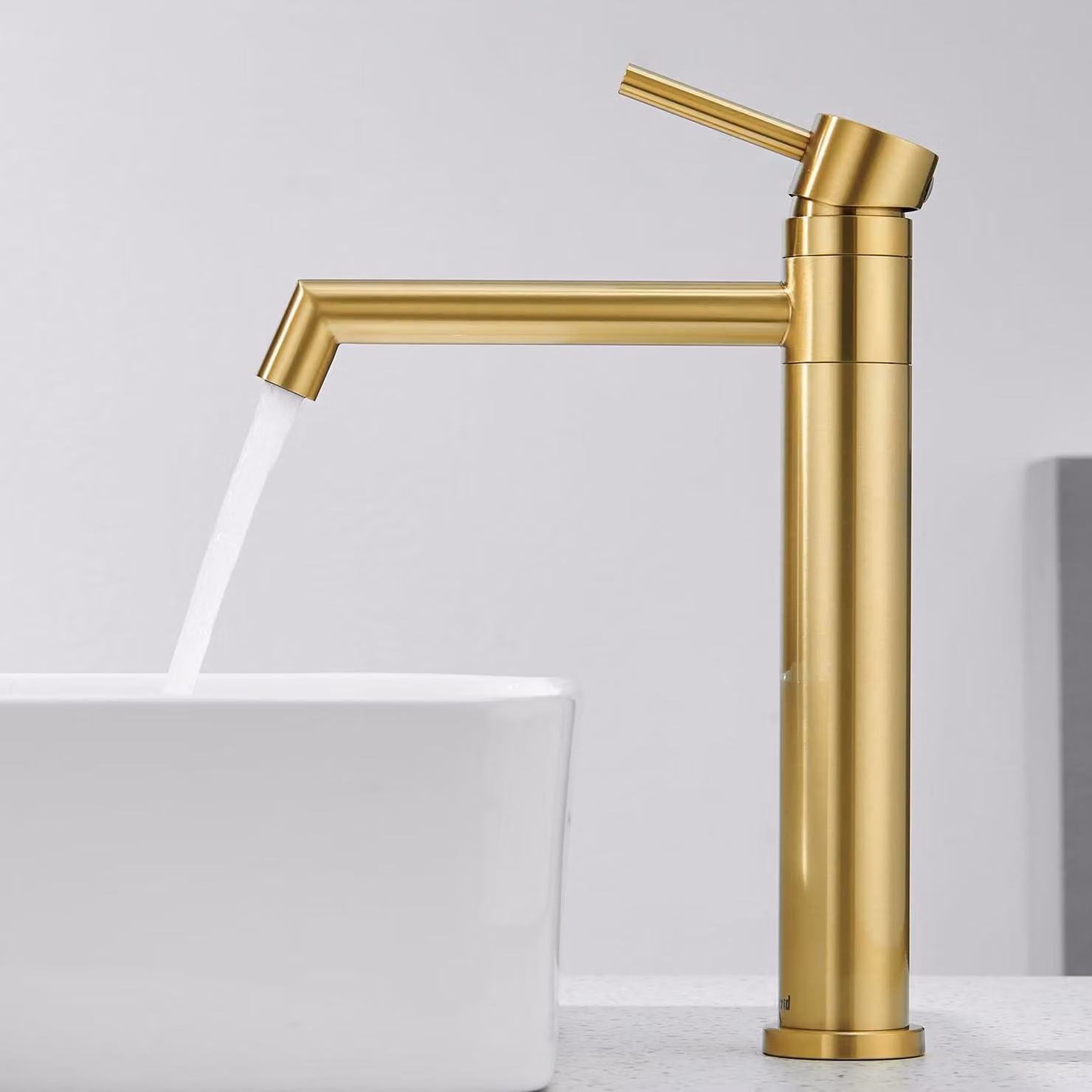 Miscelatore per lavabo, finitura oro, rotazione a 360°, altezza 204 mm