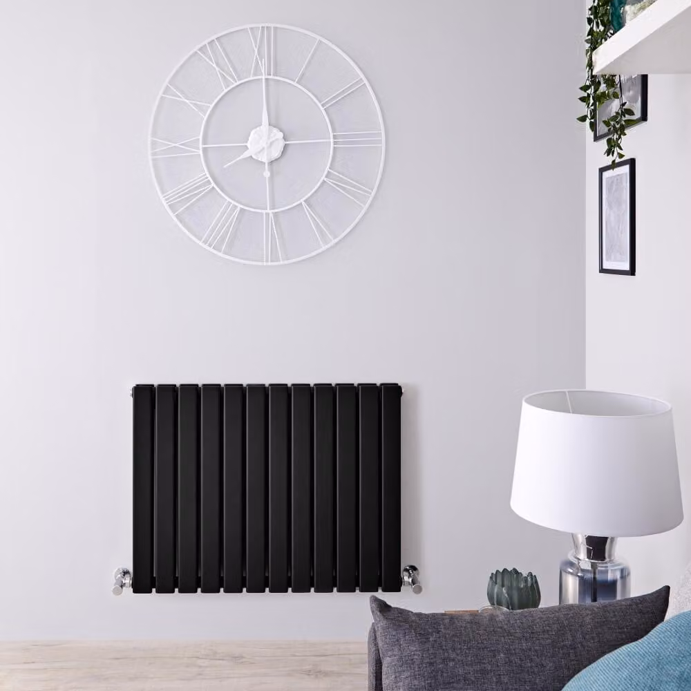Radiatore Termoarredo Orizzontale Nero Opaco 635x840x58mm 910W - Stile Moderno - Delta