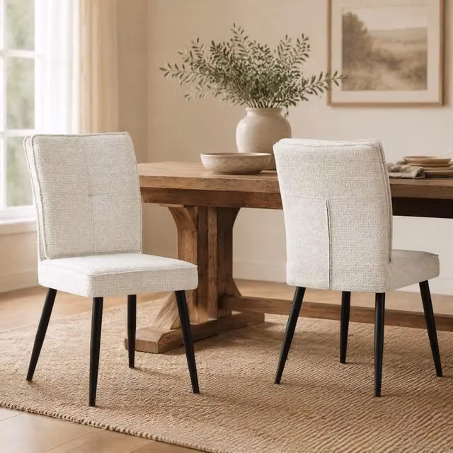 Set di 2 sedie da pranzo FOLYNA in ciniglia bianca con motivo astratto e gambe in metallo nero opaco