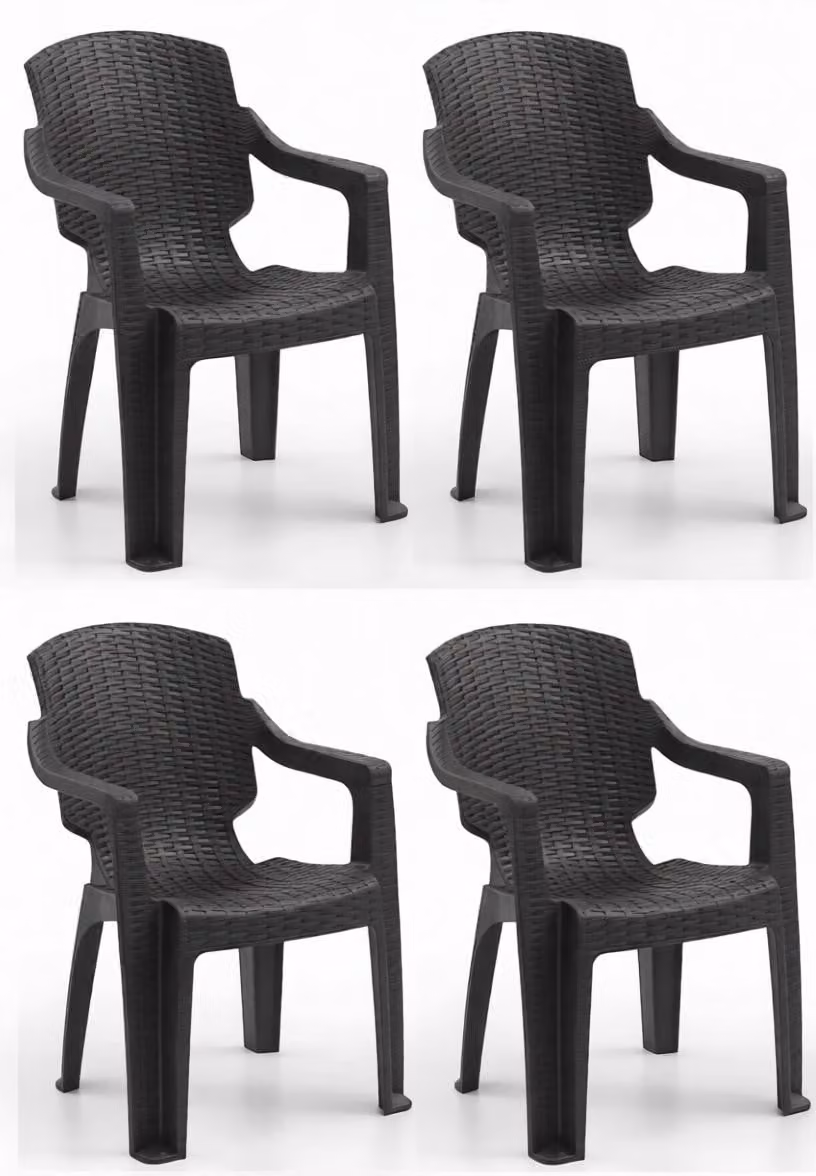 Quattro sedie in plastica, effetto rattan, con braccioli, disponibili nei colori nero, marrone e antracite