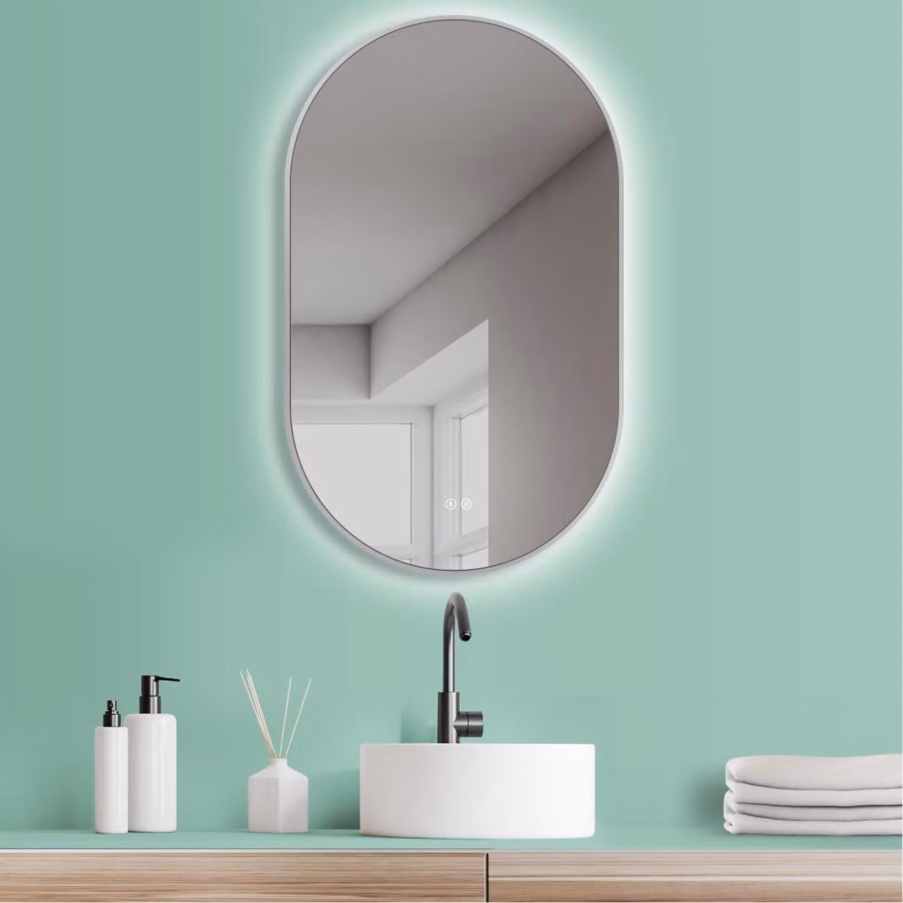 Specchio a LED ovale, 45x75 cm, con interruttore touch, antiappannamento, colore bianco
