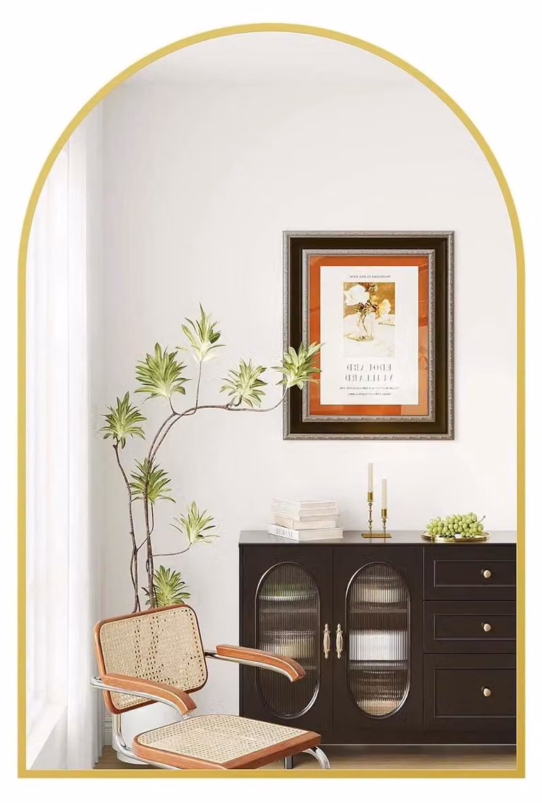 Specchio da parete, design moderno, installazione flessibile, dorato, 55x75 cm