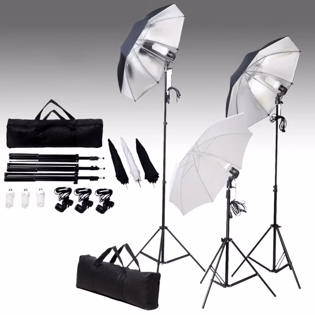 Kit professionale per studio fotografico con set di illuminazione regolabile, tre treppiedi e fondale in tessuto bianco e argento – 2