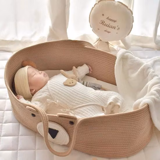 Culla portatile per bambini con set di accessori per viaggio in auto e sacco in cotone beige