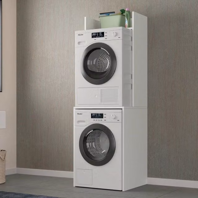 Armadio Multiuso Tricyrtis DMORA Bianco con 3 Ripiani e Ante a Battente L/P/H: 58 x 65 x 195 cm