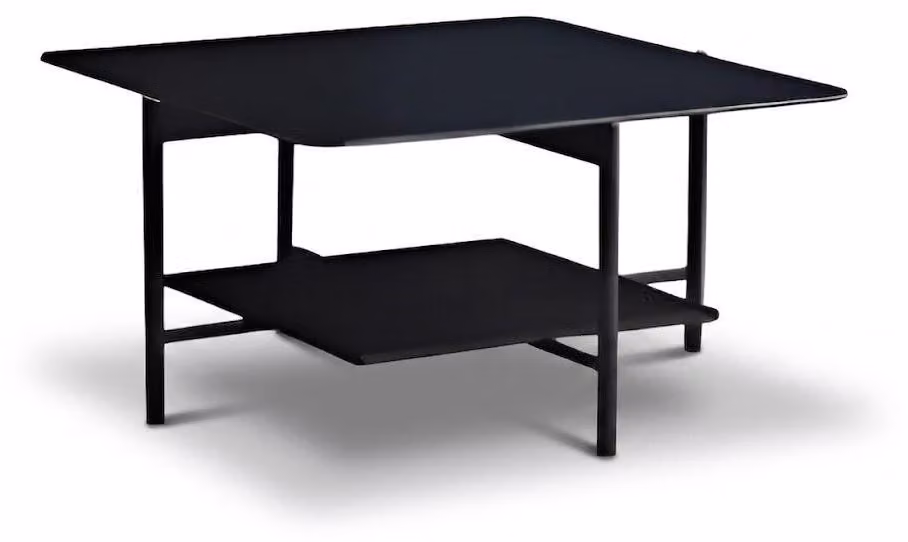 Tavolino moderno con piano in vetro. Elegante tavolino da soggiorno
