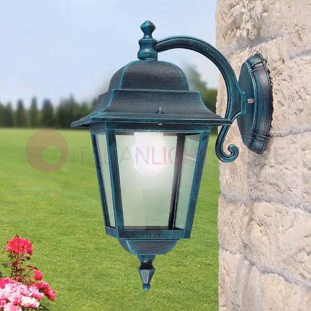 ATHENA Lanterna a Parete Quadrata Classica Illuminazione Esterno Giardino COLORE DIFFUSORE: TRASPARENTE, COLORE STRUTTURA: NERO-ARGENTO