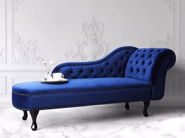 Chaise longue Beliani in velluto blu stile Chesterfield versione destra L/P/H: 169 x 79 x 61 cm – 1