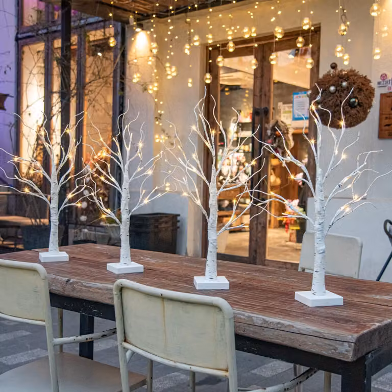 Albero di luci a LED, 60 cm di altezza, set da 4, 24 LED bianco caldo, con timer, alimentato a batteria