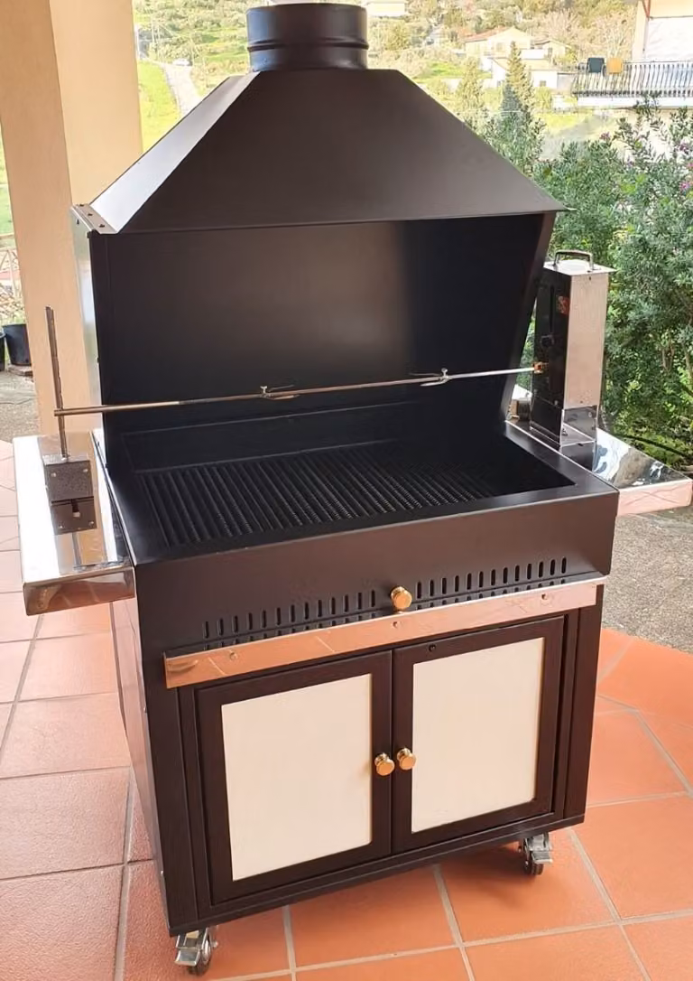 Barbecue a carbonella con girarrosto elettrico 80x65