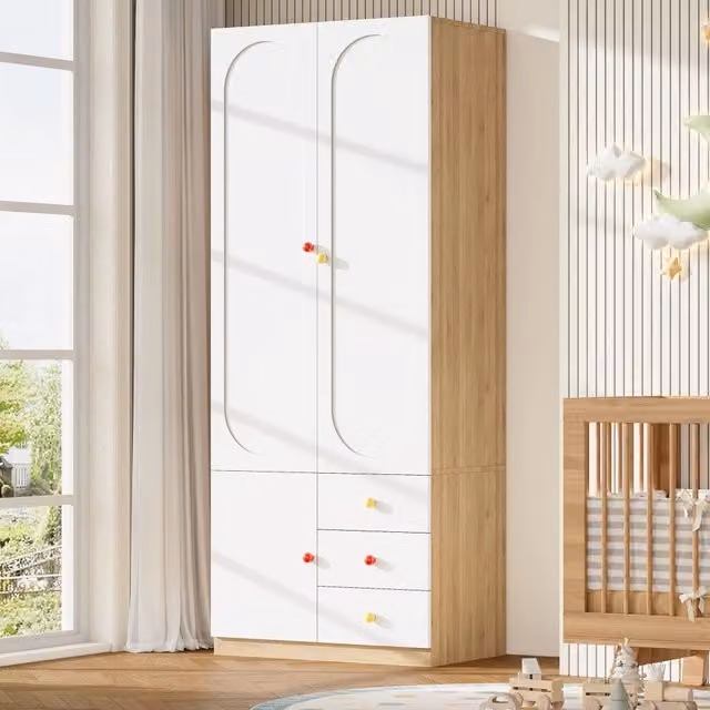 Armadio 2 ante con 3 cassetti e barra appendiabiti per cameretta in MDF verniciato bianco con maniglie in ceramica