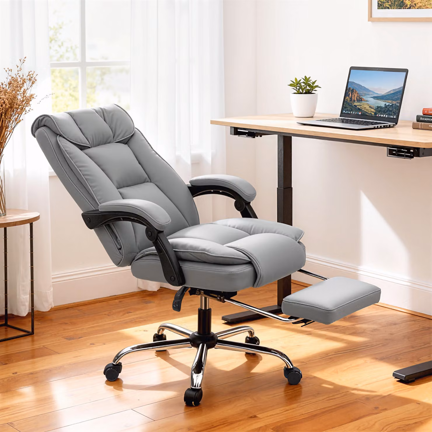 Sedia da ufficio ergonomica HOMCOM grigia con poggiapiedi, reclinabile e girevole in ecopelle con poggiatesta e braccioli – 2