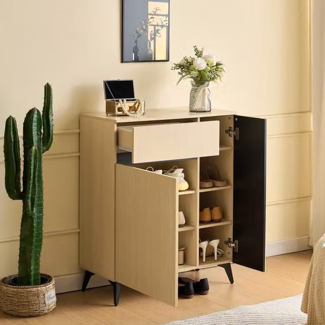 Scarpiera moderna Mivray con 2 ante, 1 cassetto e ripiani regolabili in MDF e metallo, L: 75 cm, P: 35 cm, H: 90 cm