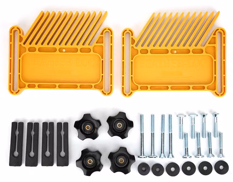 Set da 2 pezzi per la lavorazione del legno, composto da una guida per scanalature, frese, tavoli da lavoro, seghe, un accessorio giallo per falegnameria e un set di utensili manuali