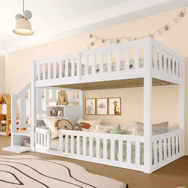 Letto a castello basso 90x200 cm bianco con scala e spazio contenitore