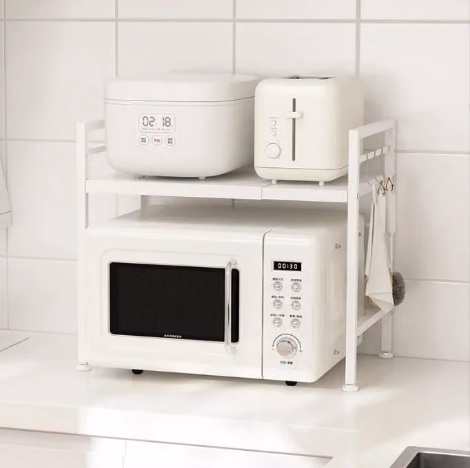 Ripiano per microonde, supporto per microonde - scaffale da cucina a 2 livelli - estensibile e regolabile - acciaio - con 6 ganci - bianco. 2 ripiani