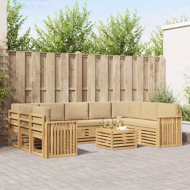 Set di divani da esterno a L vidaXL in legno di acacia con cuscini bianchi e beige