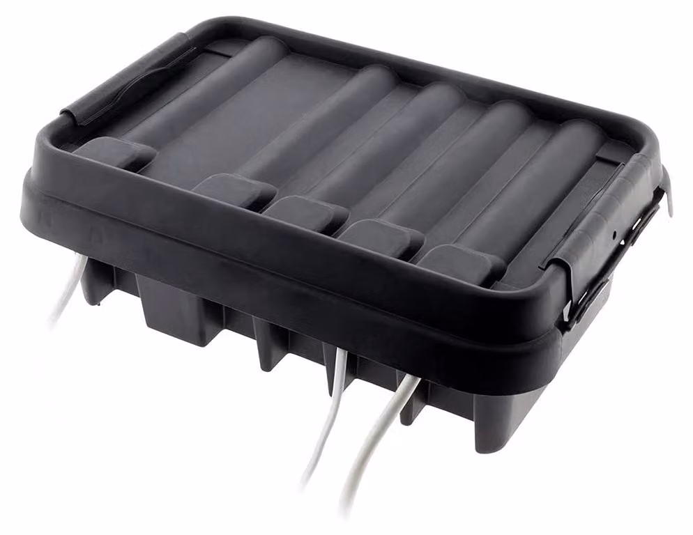 Scatola di derivazione impermeabile IP55, dimensioni 200x230x140mm - Protezione contro polvere e schizzi d'acqua - Ideale per applicazioni esterne - Colore: nero - Confezione: 1 unità