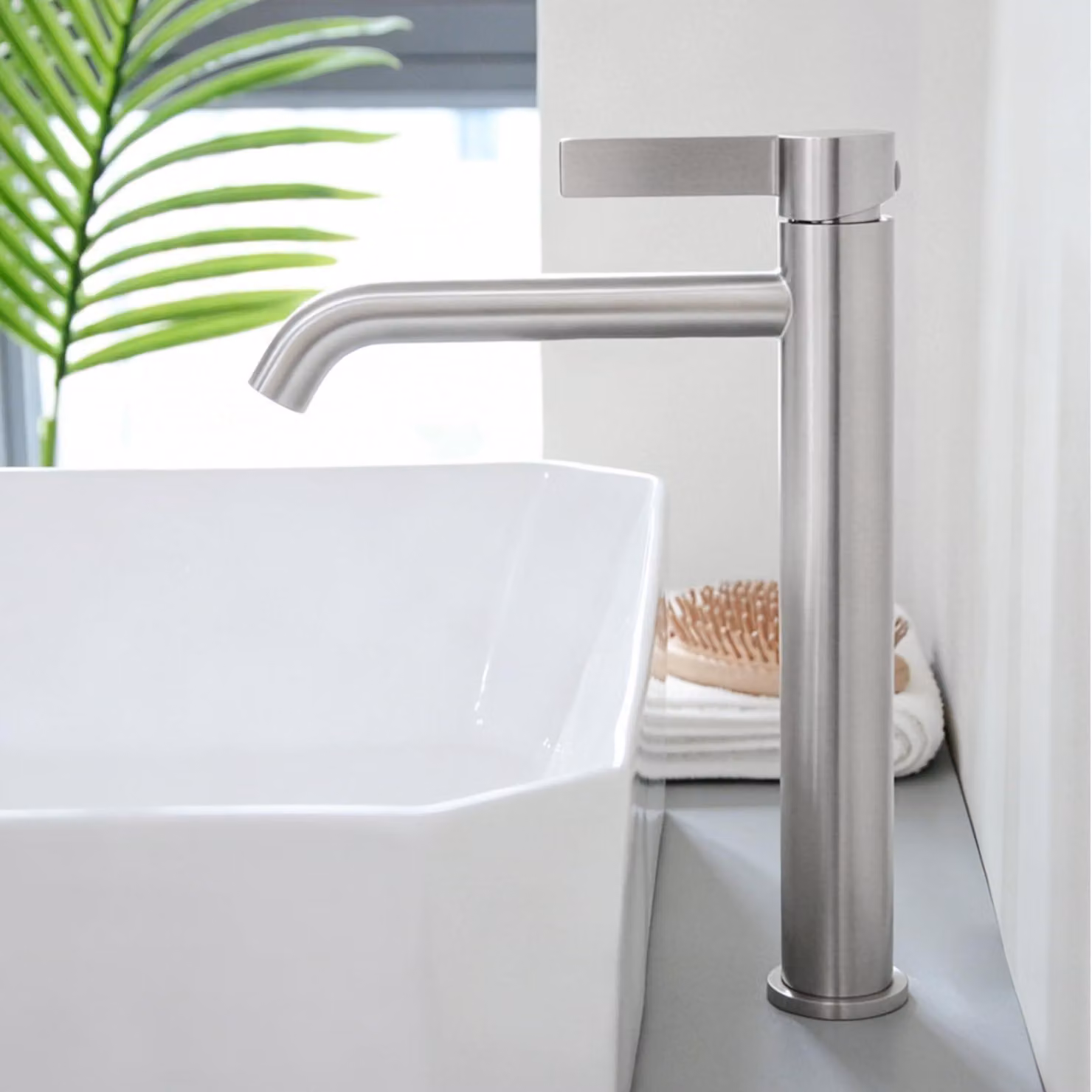 Miscelatore monocomando alto per lavabo, altezza 260 mm, modello 9M2OK-T