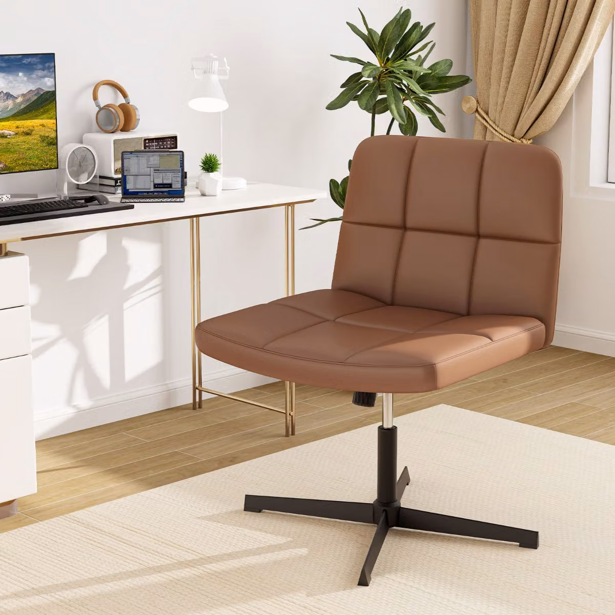 Sedia da ufficio girevole Costway in pelle PU marrone con design moderno e seduta spaziosa per home office