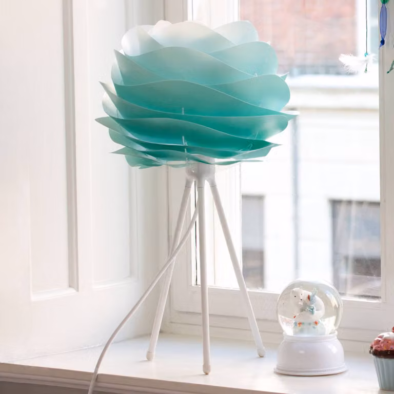 UMAGE Lampada da tavolo di design Carmina Mini, Verde, Soggiorno / Sala da pranzo, Alluminio, Design, Lampada da tavolo