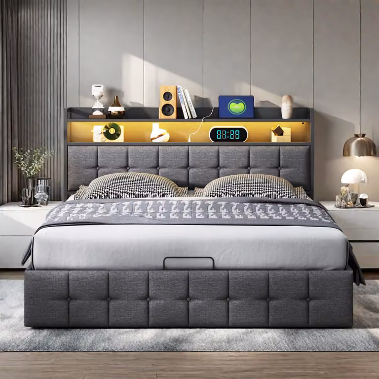 Letto a cassettone 140x190 cm in Pelle finta grigia con LED RGB, testata con prese USB/Type-C e vani portaoggetti integrati