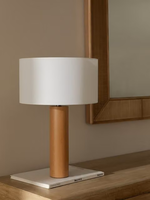 Brumel Kenay Home lampada da tavolo in legno e tessuto bianco, H 53 cm x L 40 cm x P 40 cm