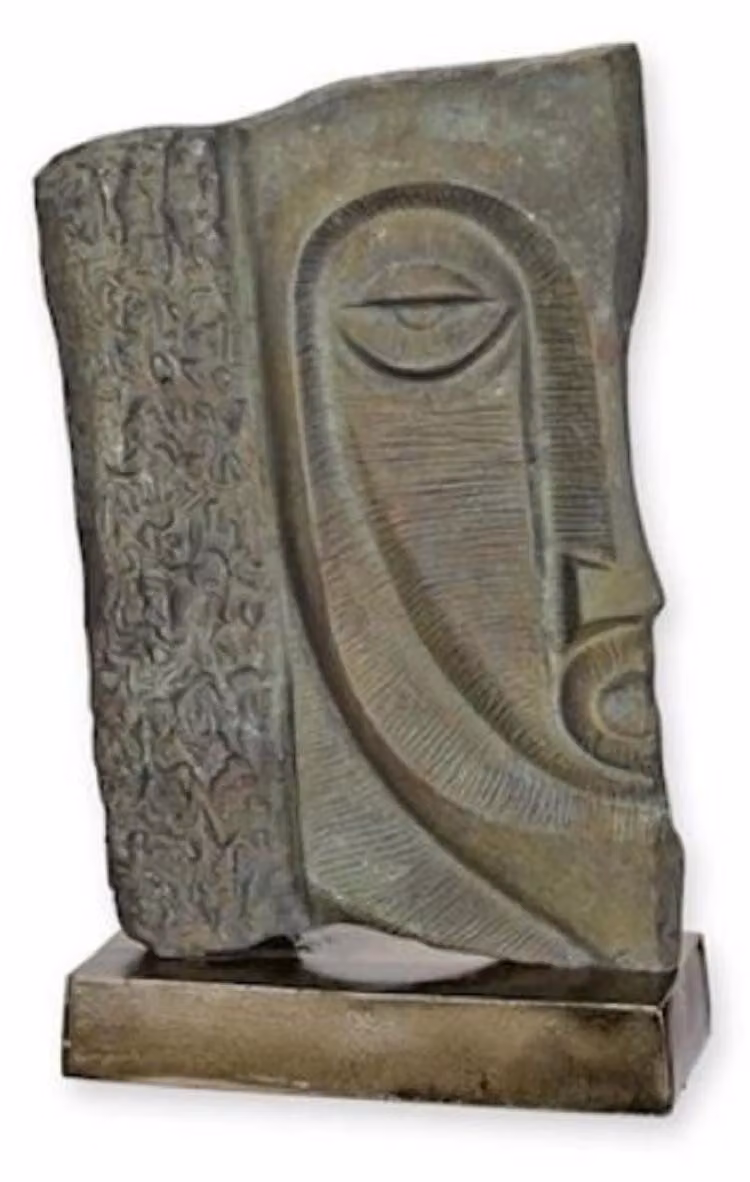 Casa Padrino scultura decorativa in alluminio faccia grigio antico / grigio / ottone 26 x 10,3 x h. 39,6 cm - Figura decorativa astratta in alluminio - Decorazione per il soggiorno - Decorazione per la scrivania