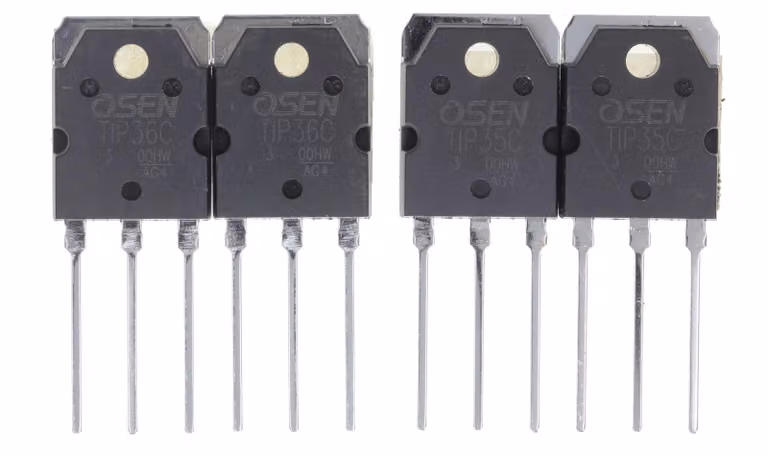 Transistor di potenza TIP35C e TIP36C, 2 coppie, package TO-3PN, 120V, 11A