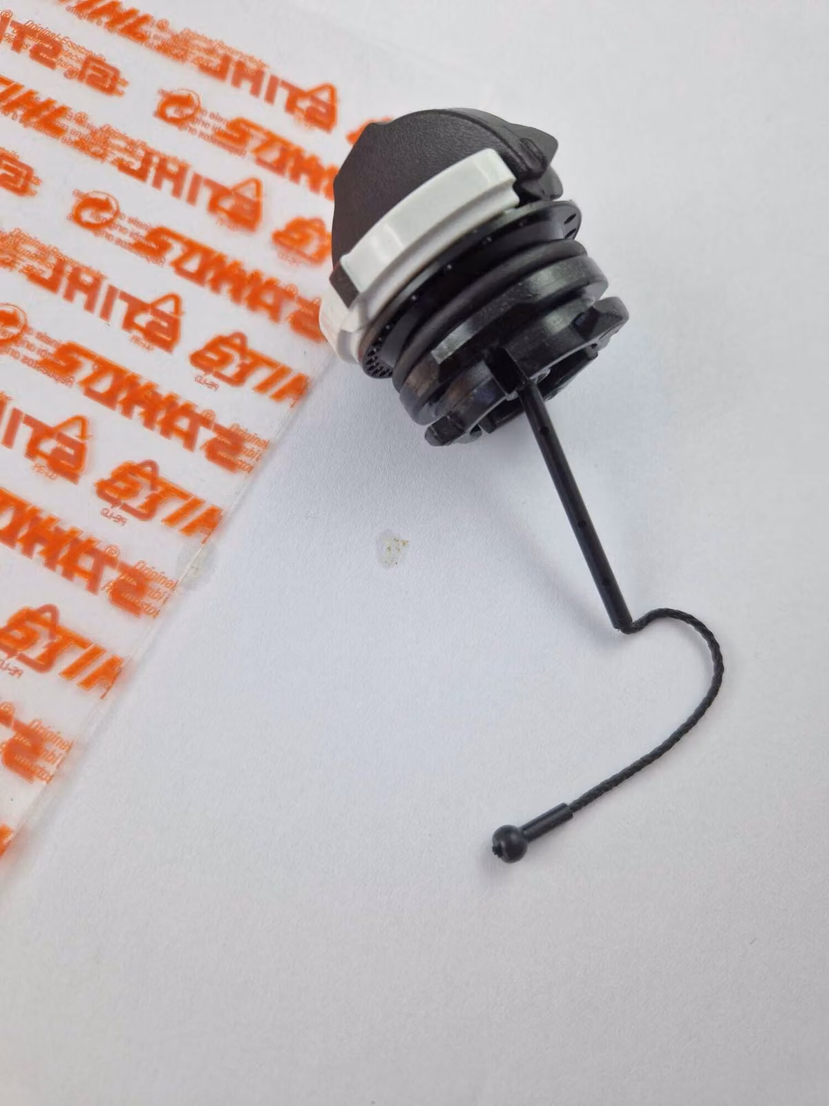 STIHL tappo del serbatoio, carburante 00003500533, BR, MS, FR, FS, HL, HT