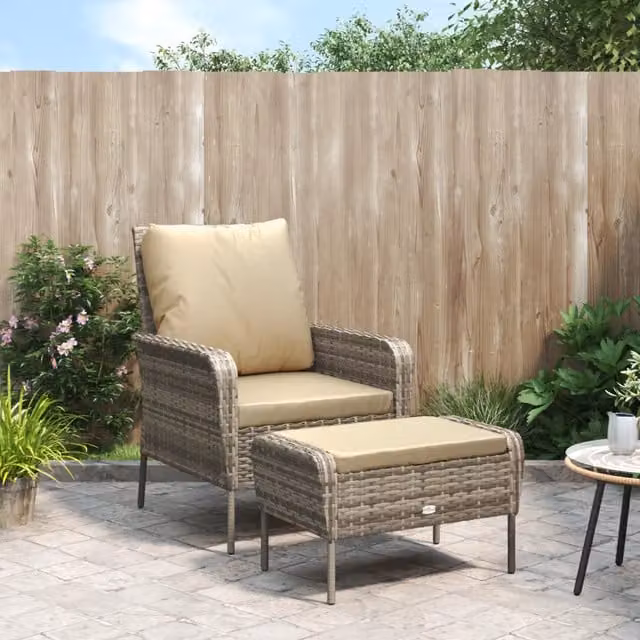Poltrona da giardino con poggiapiedi vidaXL in rattan e metallo, colore marrone e beige