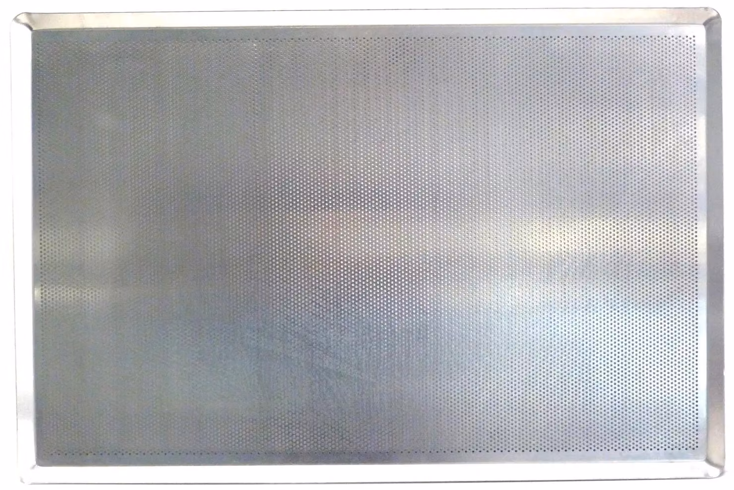 Vassoio rettangolare angoli stampati in alluminio - angoli stampati, forato con fori Ø mm 2 lega 3003, dim.60x40cm