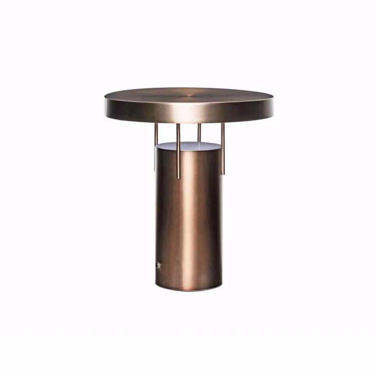 Hübsch HÜBSCH lampada LED da tavolo a ricarica BringMe, ottone brunito, 28 cm dimmerabile, Ottone / Oro, Metallo, Moderno