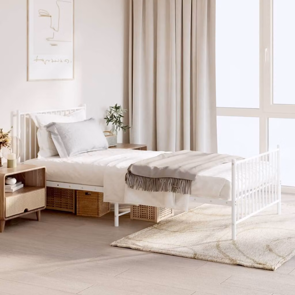 The Living Store Struttura letto con testiera e pediera in metallo bianco 100x200 cm