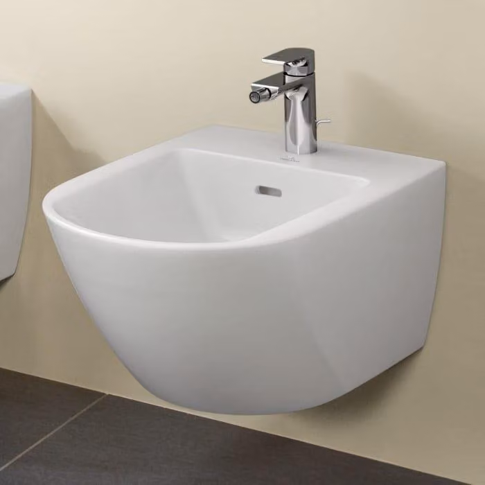 Villeroy & Boch Subway 3.0 - Bidet sospeso 560x375 mm, con troppopieno, foro per miscelatore, CeramicPlus, bianco alpino 447000R1