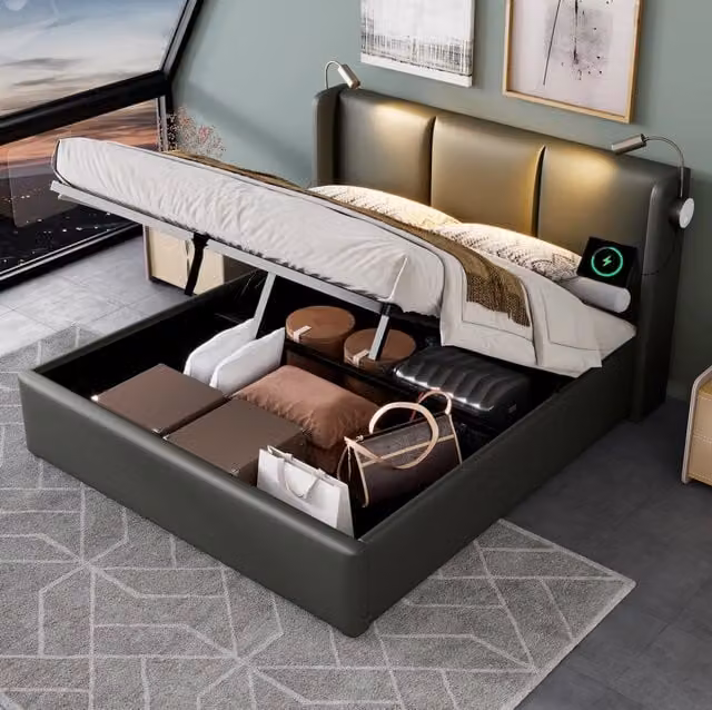 Letto matrimoniale MODFU imbottito in similpelle grigio con contenitore, luce da lettura e porta USB, L/P: 140 x 200 cm