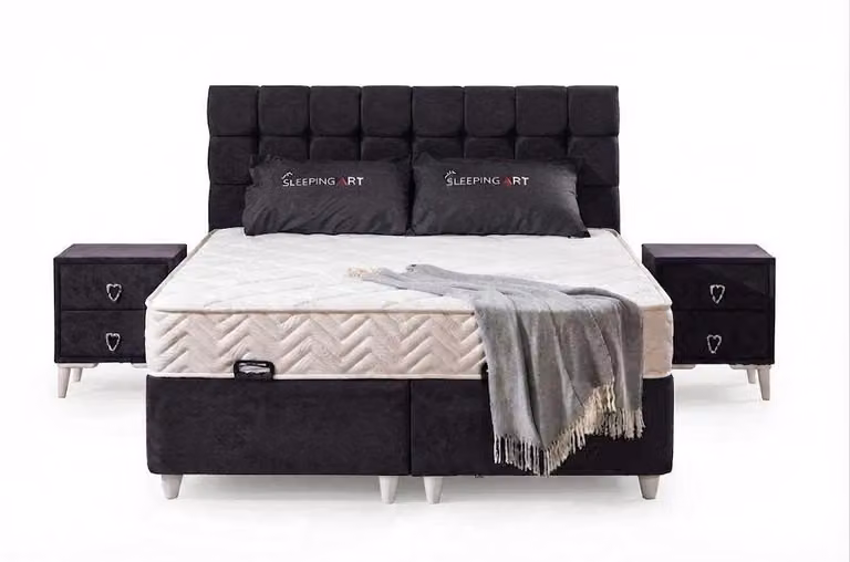 Set completo per camera da letto grigio: letto, due comodini, tessuti, legno, comfort