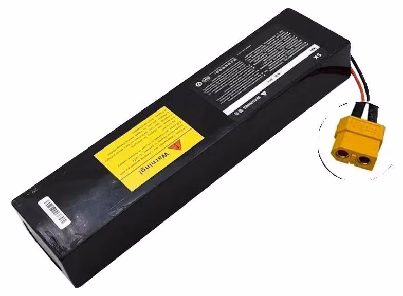 Batteria al litio, capacità 100Ah, con caratteristiche di sicurezza BMS, con connettore XT60