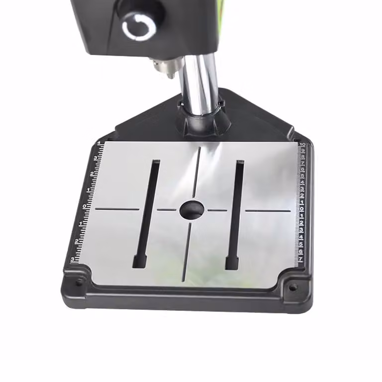 Trapano a colonna da 800 W - Mandrino da 1,5-13 mm - 2500 giri/min - Con sistema di messa a fuoco laser e display LCD