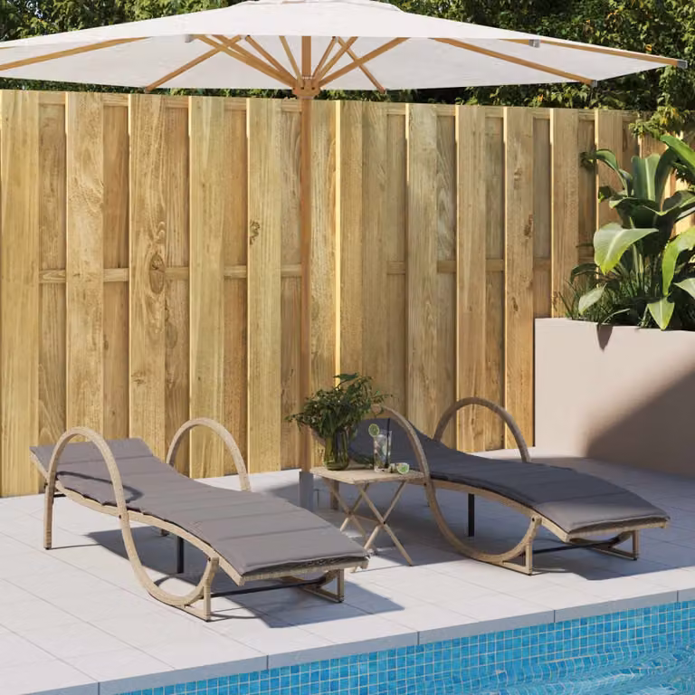 Set di 2 lettini prendisole vidaXL in polyrattan con cuscini beige e poggiatesta regolabile per giardino