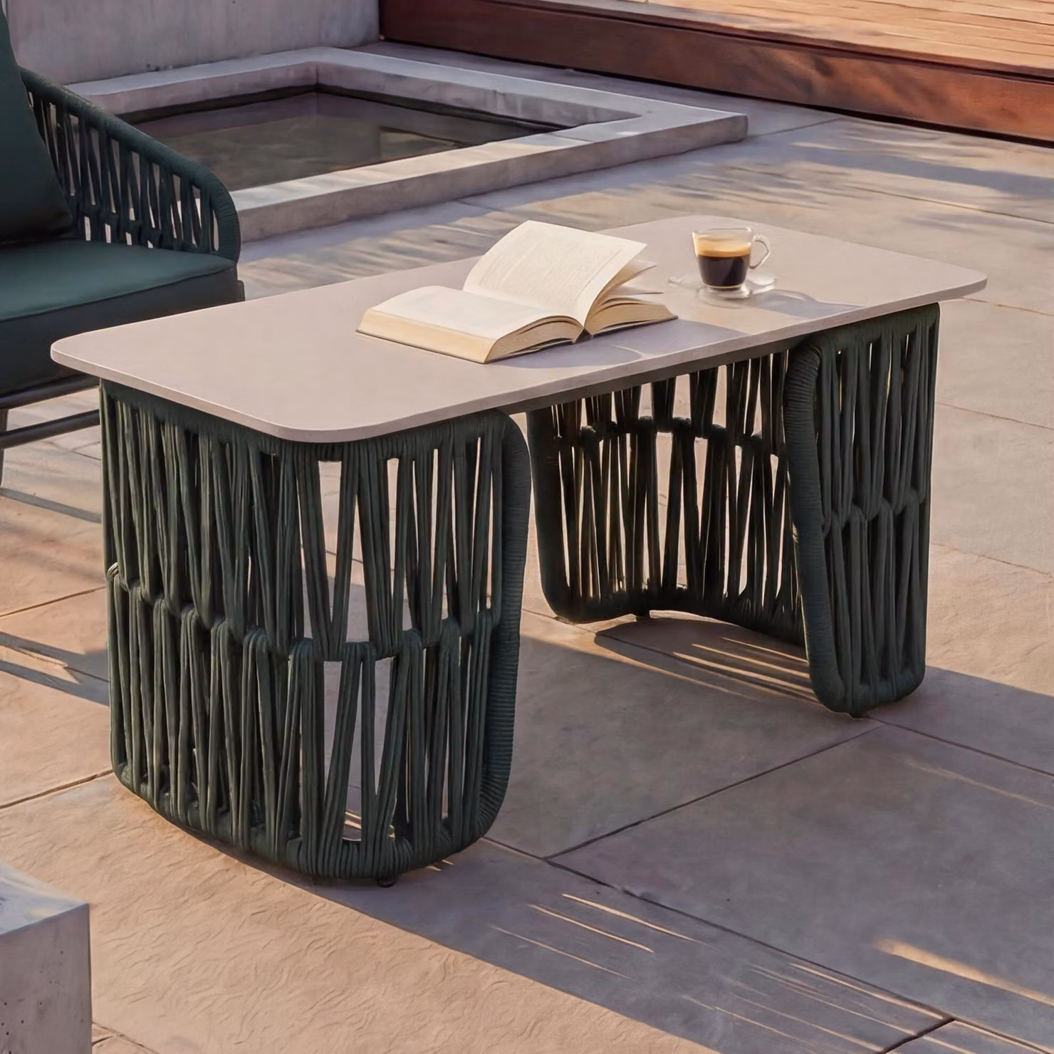 Tavolino da salotto MCW-P90, tavolo da giardino, tavolo da balcone, outdoor, intreccio in corda Rope Sinterstein 43x90x45cm ~ verde, piano crema
