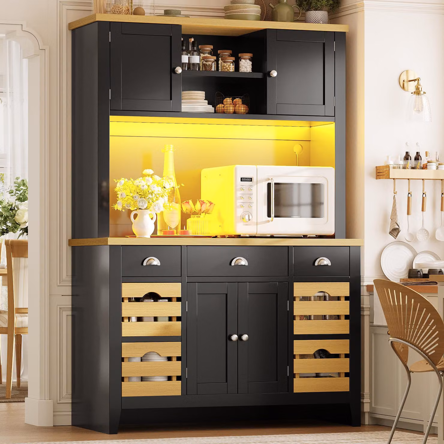 Armadio alto LED con illuminazione RGB, pensili da cucina con sistema antiscasso, ante con chiusura ammortizzata, ripiani e cesti regolabili, credenza, colore nero