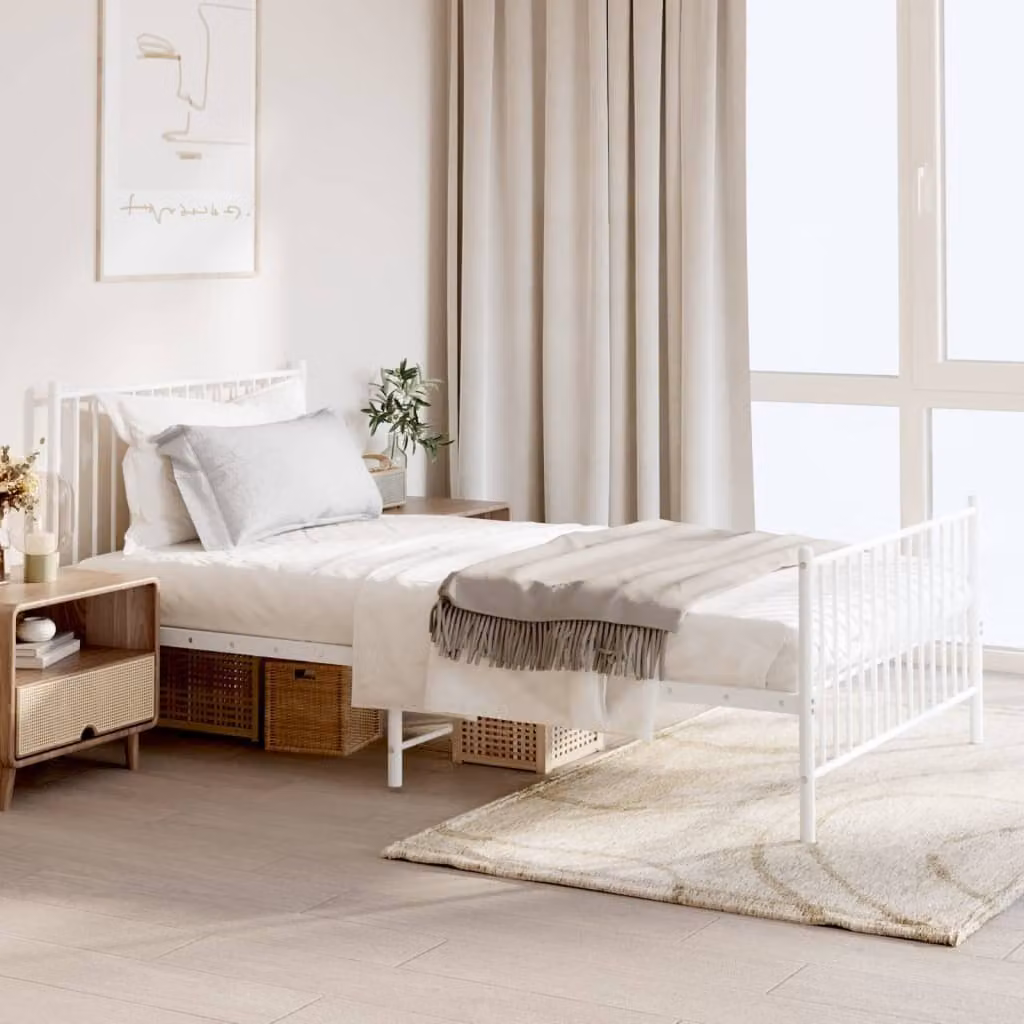 The Living Store Struttura letto con testiera e pediera in metallo bianco 107x203 cm