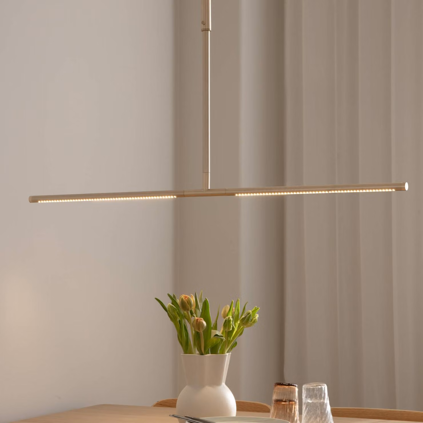 UMAGE Lampada a sospensione Omni, dimmerabile, Ottone / Oro, Soggiorno / Sala da pranzo, Alluminio, Design, Lampada a sospensione