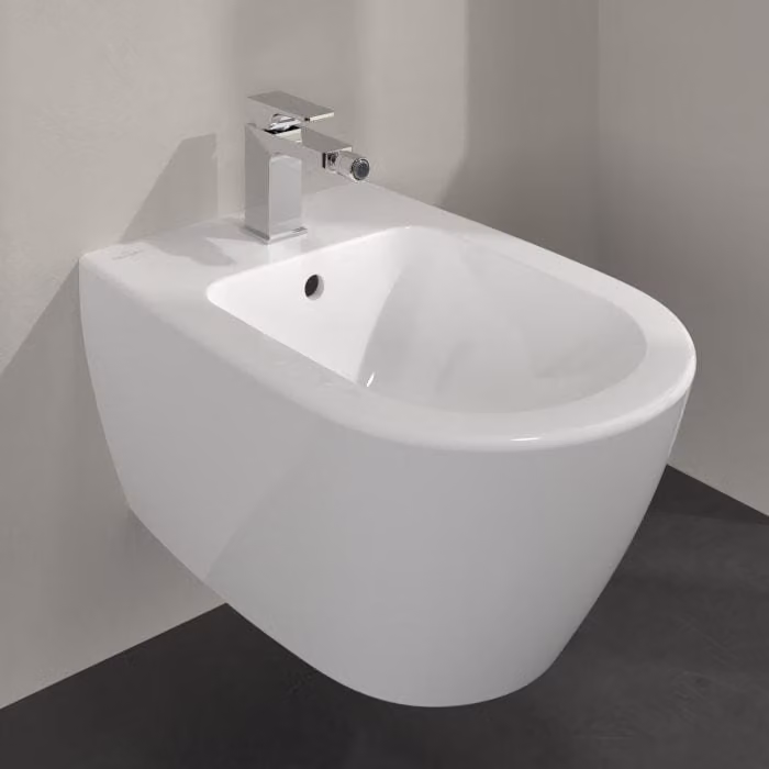 Villeroy & Boch, vaso sospeso per il bidet, modello Taro, dimensioni 37,5 x 56,5 cm