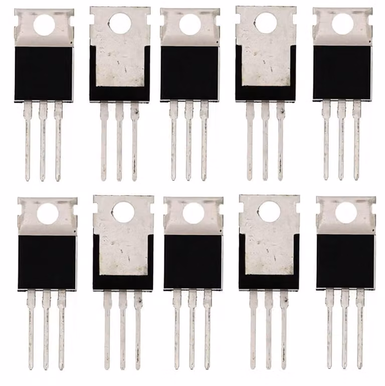 10 transistor NPN BD243C, tipo TO-220, 6A, 100V