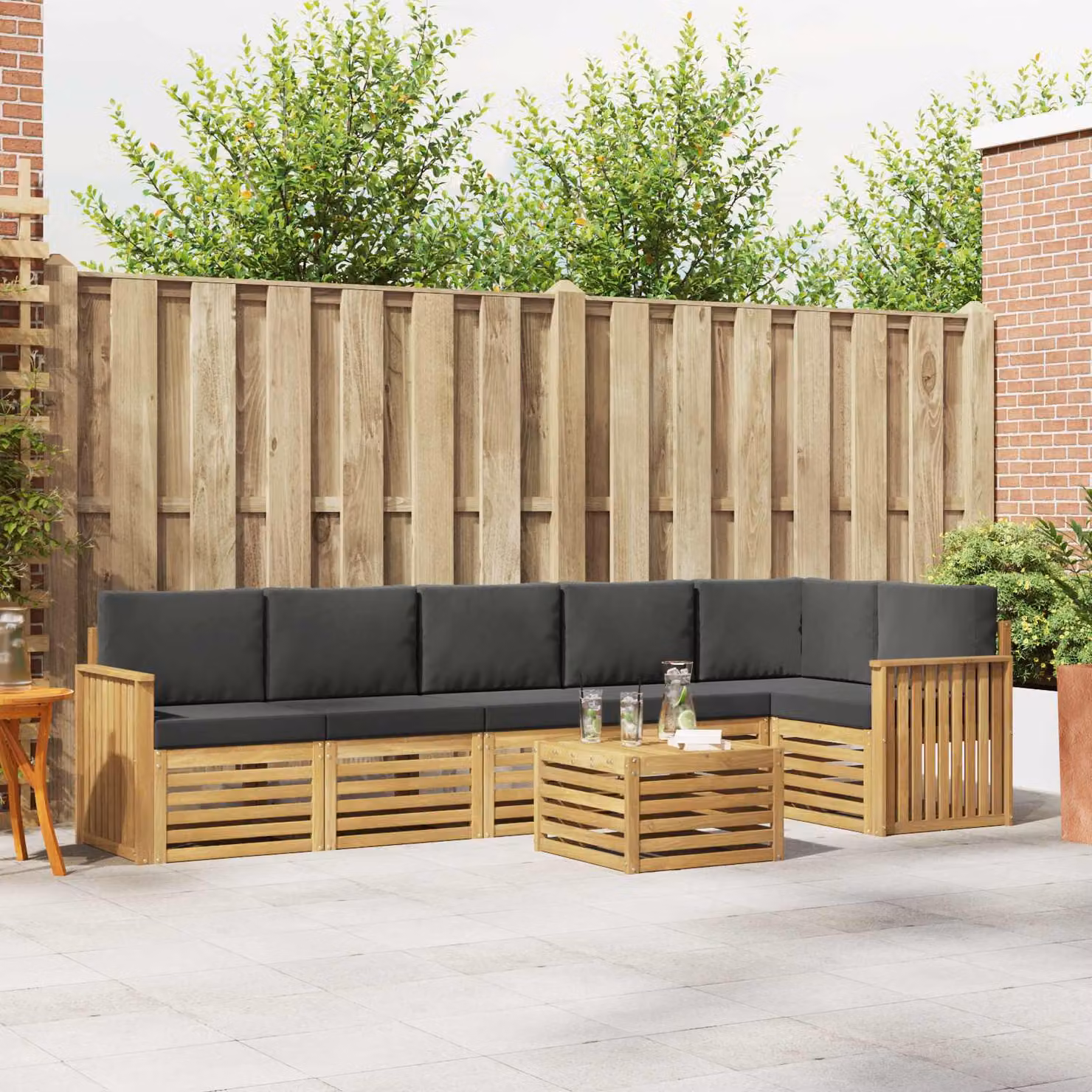 vidaXL Set di divani da esterno a L composto da 7 pezzi con tavolino, Bianco, Antracite e Marrone, in legno di acacia e poliestere resistente ai raggi UV